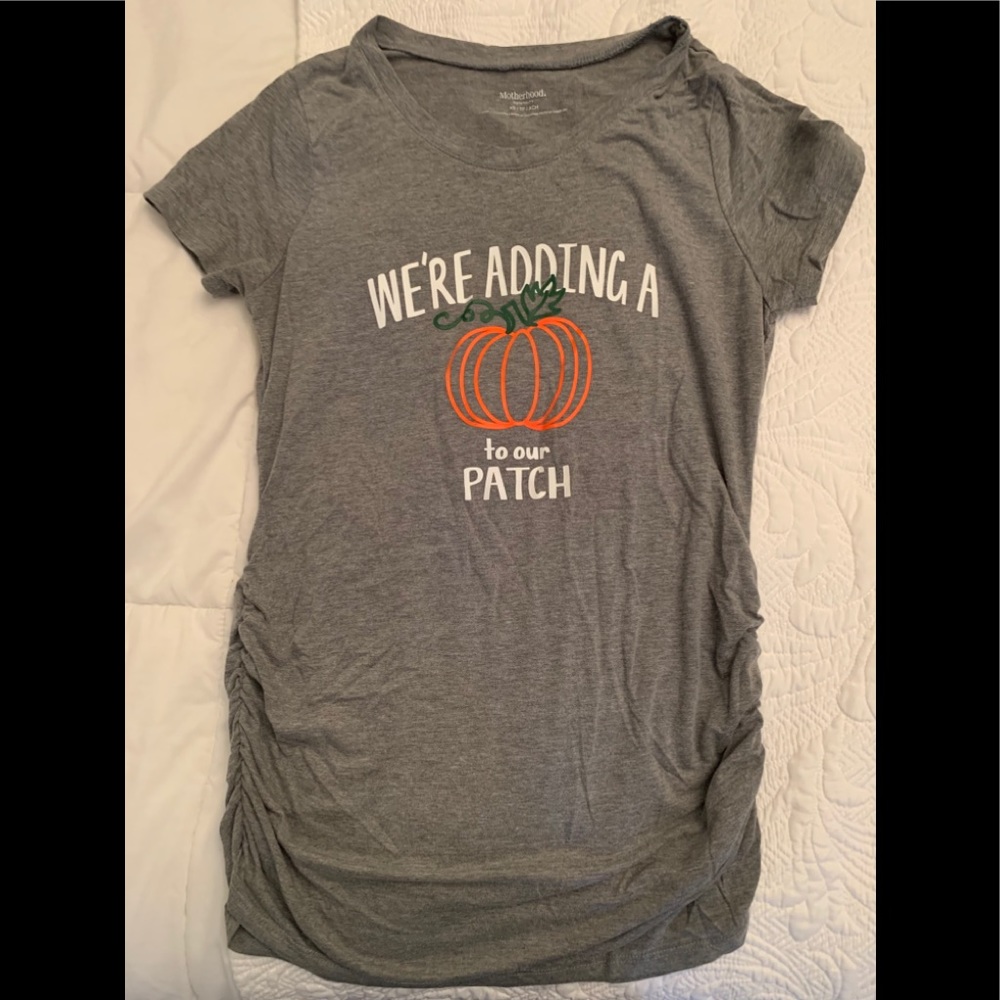 Maternity t shirt sz XS
